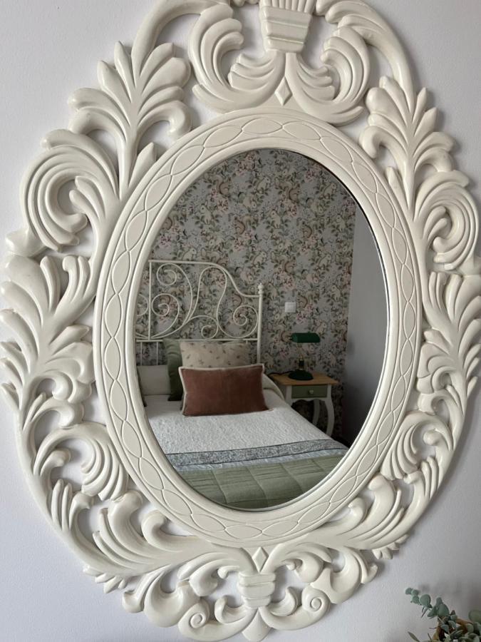 Posada De Villacarriedo ภายนอก รูปภาพ