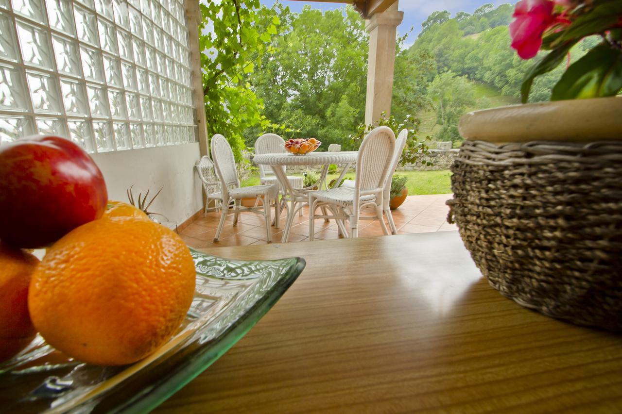 Posada De Villacarriedo ภายนอก รูปภาพ